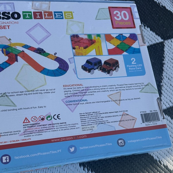 30-Piece Racing Track Set - Multicolor - Picture 5 of 5